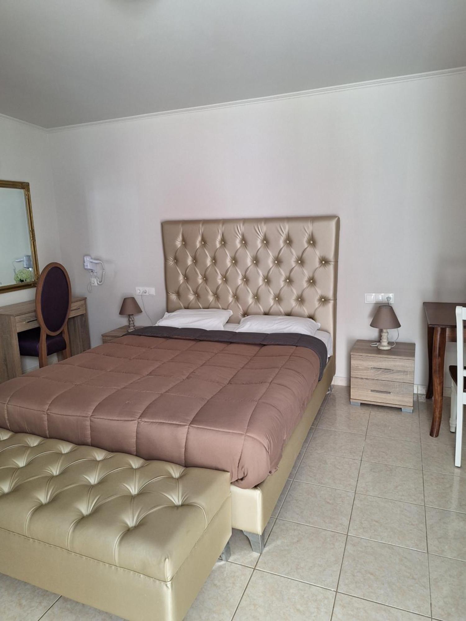 Bay View Apartment Faliraki Room photo